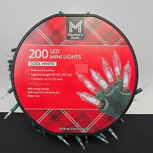 Members Mark 200 LED Mini Lights Cool White Indoor Outdoor 43.1 ft Green Wire